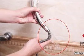 今天才学会，热水器花洒喷头漏水不用换新的，不花一分钱教你修好图片