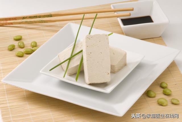 女性雌性激素低，是怎么引起的？教你3招来补充雌激素