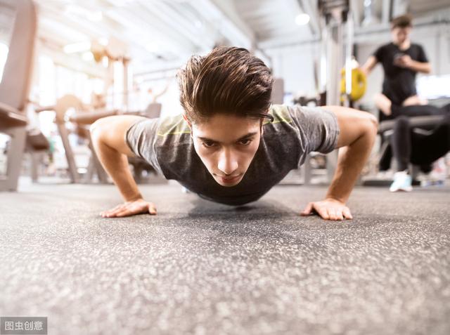 脂肪偏偏就喜欢囤积在腹部是什么原因？这3点你必须要了解清楚