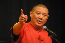 秦霄贤凭啥独得师父郭德纲恩宠，成为德云社“霄”字辈第一人图片