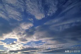 闪电到底有多恐怖，也许在地球上的你没什么感觉，卫星告诉你答案图片