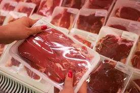 合格猪肉要盖两个章图片