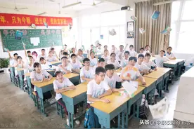中考结束，学生有三种选择，你选择了吗？图片