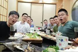 同事说"下班喝酒去"，别直接说没时间，不懂这5个话术被孤立排挤图片