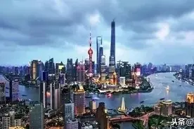 香港老太花200亿内地买地，再花300亿盖楼，不用跟银行借一分钱图片