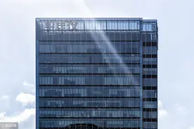 绿地121亿接盘！3000亿中民投甩卖资产，或引入资产管理公司战投图片