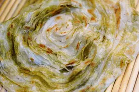 这方法做的手抓饼层次特分明，不用烫面不用油酥，看完赶紧安排吧图片