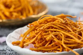 带你认识虫草花，一种平民化的秋季食材，营养不输冬虫夏草图片