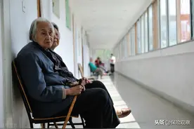 2036年养老金耗尽？80后无养老金可领？背后的原因是什么？图片