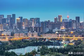 成都楼市：穷人买不起，富人瞧不上，老破大越来越难卖了图片