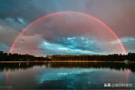 彩虹不止常见的一种，红色彩虹你见过吗？图片