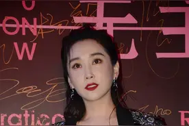 杜若溪，时尚优雅 女人范十足图片