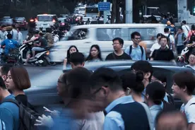 这次疫情让500万北漂挥泪离别北京，所有人的命运也将被改变图片