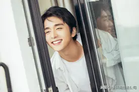 朝气蓬勃，气宇轩昂的男孩名字，像初升的太阳生机盎然图片