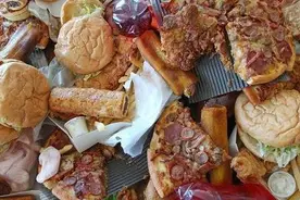 你不会相信：食品行业用这样的方法让美国人迷上垃圾食品图片