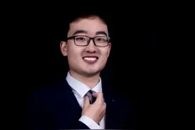 15岁考上交大，成绩全校第一，他获院士高度评价，被清华、中科院等录取！图片