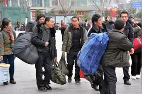 农民工市场“变故”？包工头恐被淘汰，3亿农民工咋办？图片