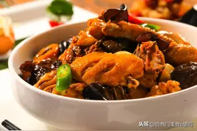 老配方5：名传四方的黄焖鸡，成为传奇是有原因的图片