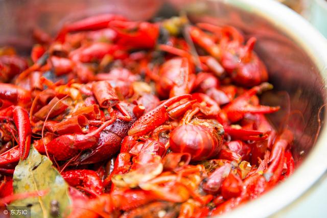 肠癌多半是“吃”出来的？医生提醒：这3类食物 再想吃也要忍忍