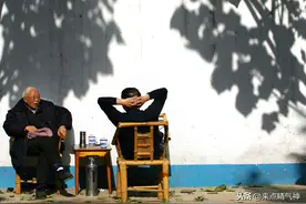 喜欢躺着不是懒，是病！教给大家一个既经济又简便的方法图片