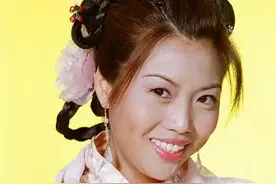 梅小惠梅小青聚会，54岁妹妹发福变化大，姐姐是TVB金牌监制图片