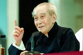 南怀瑾：三千年读史，不外功名利禄；九万里悟道，终归诗酒田园图片