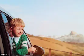 如何预防晕车，晕车呕吐，用生姜和新鲜橘子皮来缓解图片