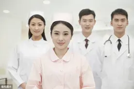 临沂卫校招生简章图片