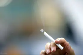 少抽一点烟没有危害？医生辟谣：最新研究，少量吸烟也有大危害图片