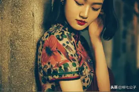 一个女人，有可能心里装着两个男人吗？一个白月光，一个朱砂痣？图片