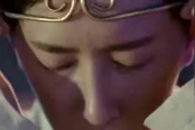 村上春树说过：孤独一人也没关系，只要能发自内心地爱着一个人图片