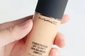 口碑前五的粉底液，你都用过哪一款？MAC用的人很少，兰蔻最多图片