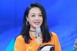 46岁曹颖超模腿吸睛，曾是央视美女主持的她也一手好牌打烂？图片