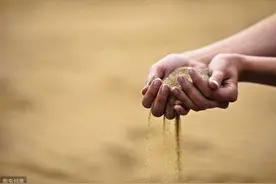 曾经微信置顶的人，你们是如何走散的？图片