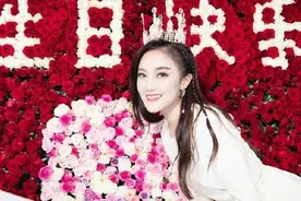 玖月奇迹王小玮晒生日照，不见老公不戴婚戒，夫妻俩九个月未同框图片