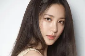 复仇者联盟2女星产女，身高1米77颜值绝美，出演神奇动物系列图片