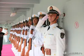 哪一个军兵种更容易留队？图片