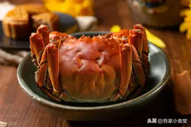 大闸蟹的正确吃法是什么，螃蟹蒸多久最佳时间，怎么把肉吃干净图片