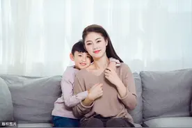 邋遢的妈妈对孩子的影响有多大，孩子以后没啥大成就图片
