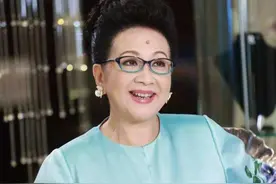 被成龙视为女神，发掘张国荣梅艳芳，70岁薛家燕不再结婚有苦衷图片