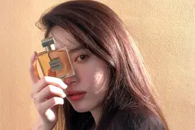 成熟女性必备的五款香水！细节看人，为你加分不少图片