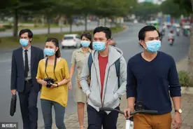 气温升高，戴口罩引发“危肌”患者增多！医生发出提醒图片