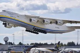 比大几乎没输过？世界上载重量最大的飞机退役？比波音747更大图片