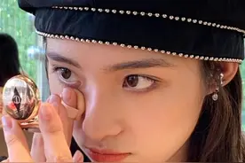 皮肤长斑松弛，都是这4件事情造成的，好皮肤都是被它们给毁了图片