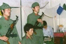 对越反击战，此人是最大的叛徒，被越军抛弃后，在监狱抑郁而终图片