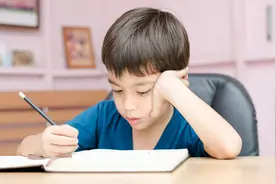 你家孩子写作业的桌椅是否合适，你知道吗？图片