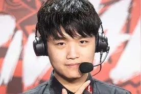 电竞人物志丨WeiXiao：我欲问鼎天下，试问谁与争锋图片