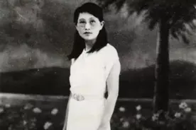 泯灭人性！才女白薇9岁被定娃娃亲嫁给文盲，脚筋被挑受虐待折磨图片