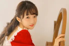 作品欣赏丨梦里梦到醒不来的梦，浮现你被软禁的红图片