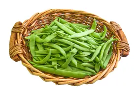 有了妈妈寄来的芽菜，四季豆这样做，米饭都必须多煮一碗图片